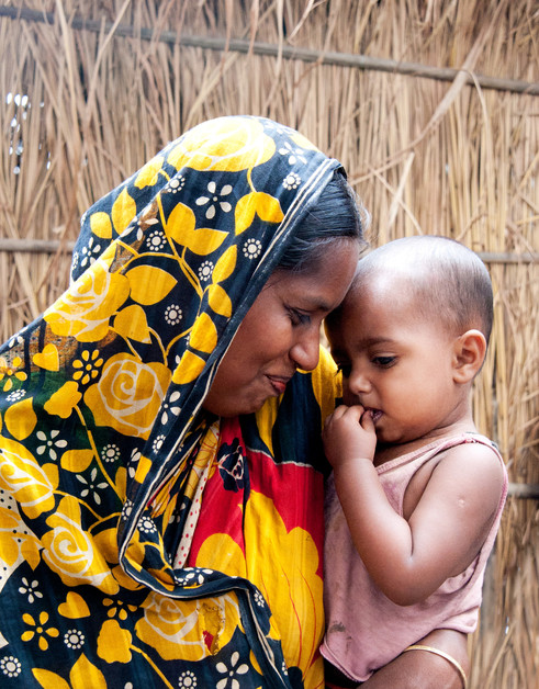 CARE, association humanitaire, aide les populations au Bangladesh