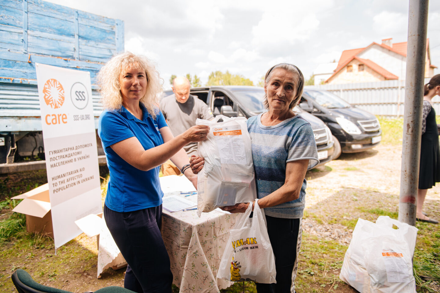 Distribution et aide humanitaire d'urgence : 6 mois de guerre en Ukraine