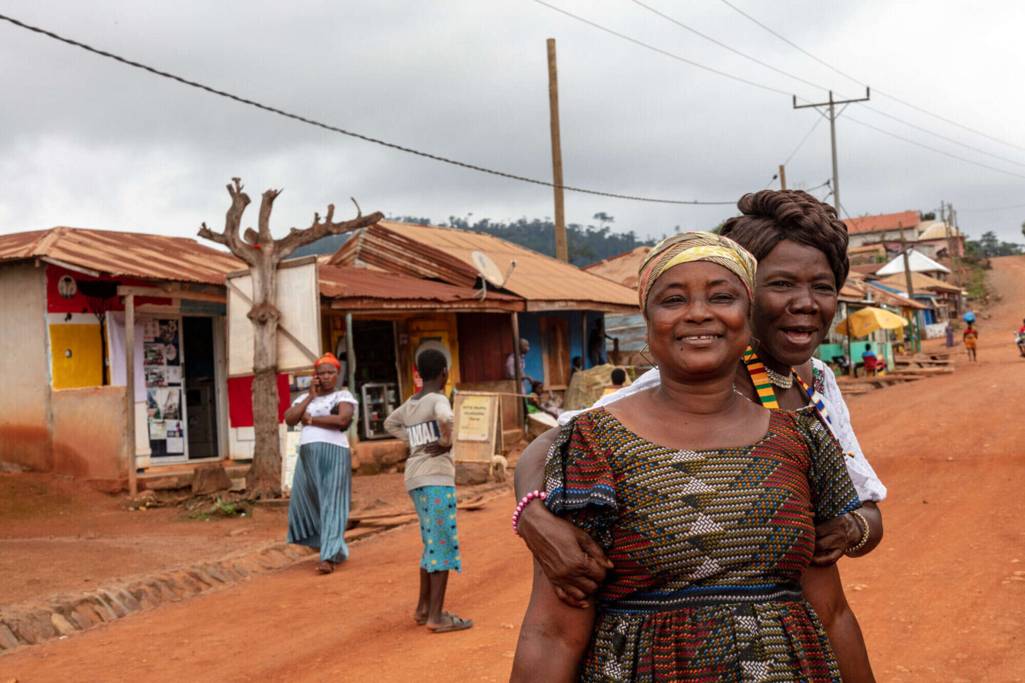 CARE soutient les femmes au Ghana dans leur prise d'indépendance, en les formant à l'agriculture.