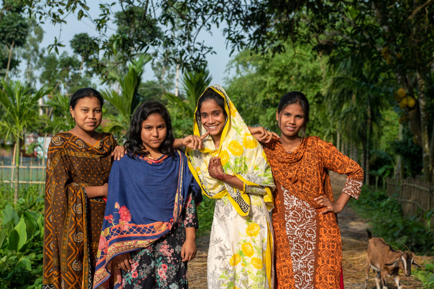 Un groupe de filles au Bangladesh