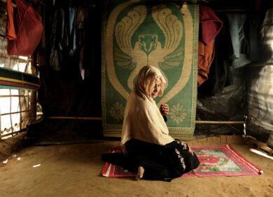 Une femme au Myanmar