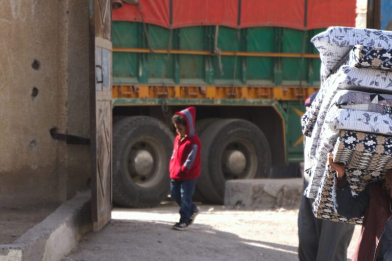 Un enfant à Raqqa en Syrie