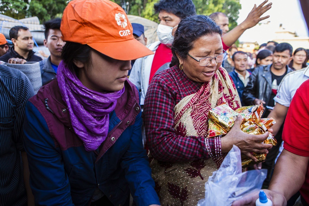 L'association humanitaire CARE vient en aide aux victimes du séisme au Népal