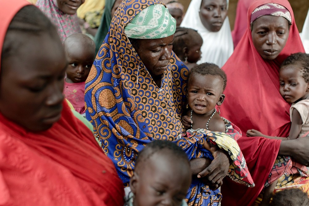 Les associations humanitaires apportent une aide au Sahel