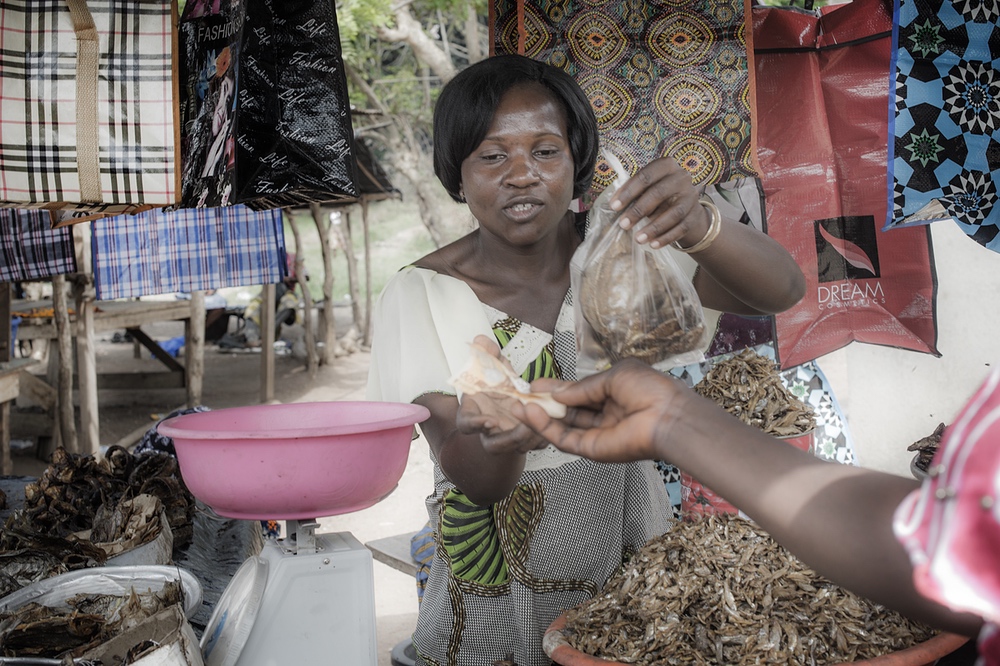 L'association CARE soutient les femmes entrepreneuses dans le monde.