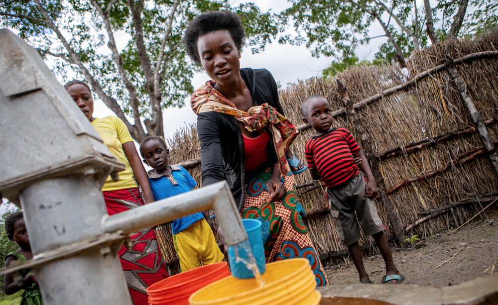 L'association CARE favorise l'acce?s a? l'eau potable lors de la pande?mie de COVID-19.