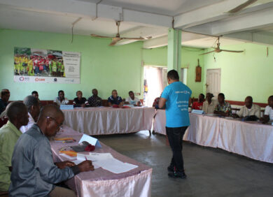 À Madagascar, l'engagement des hommes et des garçons permet de réduire les violences faites aux femmes et les inégalités entre femmes et hommes.