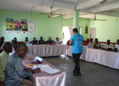 À Madagascar, l'engagement des hommes et des garçons permet de réduire les violences faites aux femmes et les inégalités entre femmes et hommes.