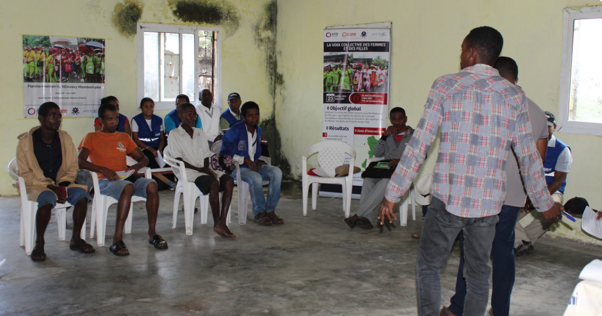 À Madagascar, l'engagement des hommes et des garçons permet de réduire les violences faites aux femmes et les inégalités entre femmes et hommes.